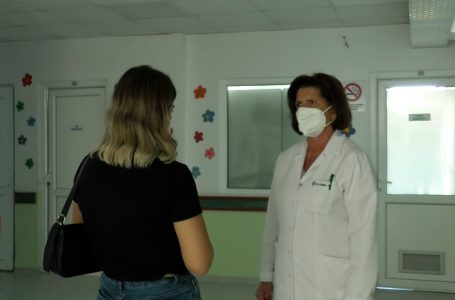 Vula: Fëmijët nga 12 vjeç me sëmundje kronike duhet të vaksinohen