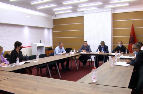 Mbahet mbledhja e 7-të e Komitetit për Politikë dhe Financa