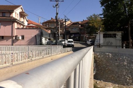 Qyteti i kulturës pa banjo publike
