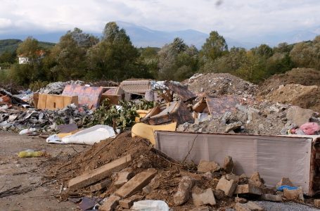 Qytetarë krijojnë një tjetër deponi të mbeturinave inerte në Orize