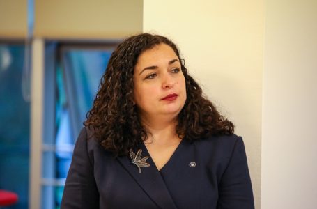 ​Presidentja Osmani nderon viktimat e aksidenti tragjik në Bullgari