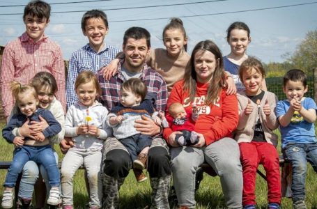 Katër shkronja të njëjta për emrat e 11 fëmijëve