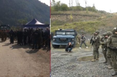 Serbët ende nuk kanë larguar kamionët nga veriu, KFOR-i vazhdon patrullimin