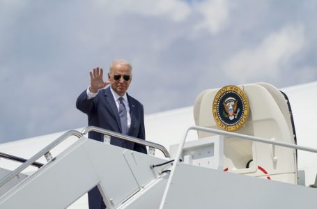 Biden arrin në Evropë për samitin e G20 përderisa projekti për infrastrukturë i mbetet pezull