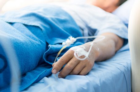 61 pacientë me COVID-19 janë duke u trajtuar në ShSKUK, 11 pacientë në Spitalin e Gjakovës