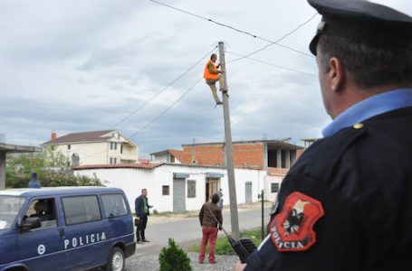 Vjedhja e energjisë elektrike, 11 të arrestuar