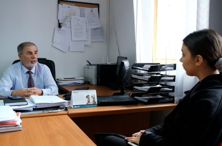 Gojani: Plotësimi i normës mësimore dhe transferet, ndër shqetësimet më të shpeshta të mësimdhënësve