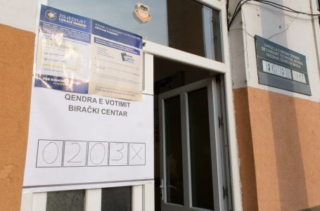 Qendra e votimit 0203X, shkolla “Nexhmedin Nixha” u hap me kohë
