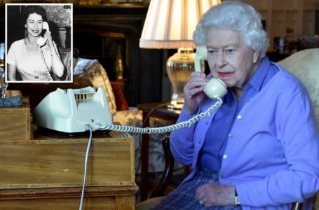 Mbretëresha Elizabeth pranon telefonata vetëm nga 2 persona