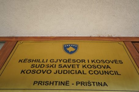 ​Dënimi prej 8 muaj për dhunimin e 15-vjeçares, suspendohet gjyqtarja Florije Zatriqi