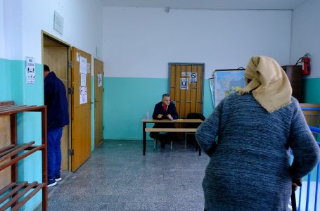 Nga 3463 votues të regjistruar në Damjan, vetëm 473 prej tyre kanë votuar deri në orët e pasdites