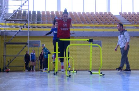 KH “Shqiponja” zhvillon përgatitjet për derbin lokal të së dielës