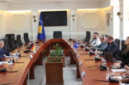 Rohde i rekomandon Kosovës të angazhohet më shumë te vendet skeptike