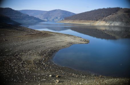 Gjendet një grua e vdekur në liqenin e Badovcit
