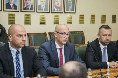 Bojkoti i Listës Serbe si shantazh ndaj institucioneve të Kosovës për Asociacionin