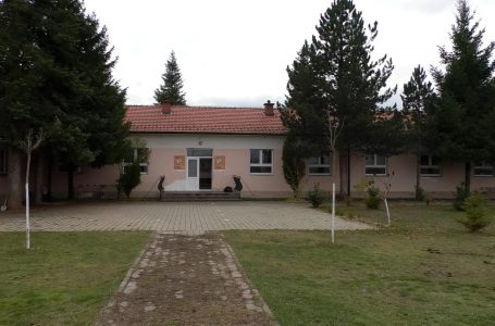 Numër i vogël i nxënësve në shkollën fillore “Pjetër Muqaj” në fshatin Guskë