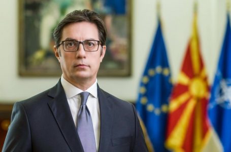 Pendarovski: I mbështesim aspiratat euroatlantike të Republikës së Kosovës
