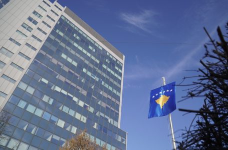 ​Ekonomia kosovare në pikën më kritike, kërkohet veprim nga Qeveria për të dalë nga kriza