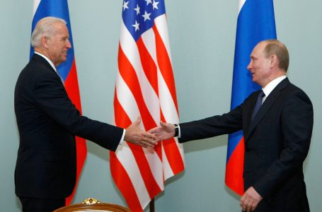 Marrëdhëniet SHBA-Rusi, Biden pritet të takohet me Putin
