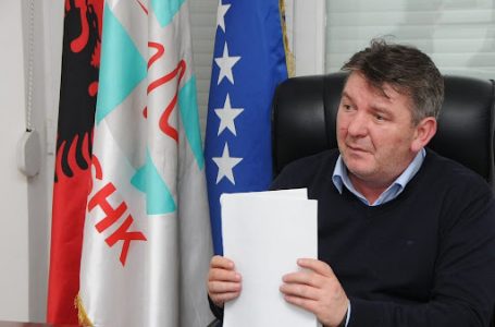 Syla: Në fund të dhjetorit apo në janar rrezikojmë një valë infektimi më të madhe