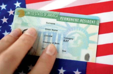Për tre vjet mbi 133 mijë qytetarë të Kosovës provuan ‘fatin’ për Green Carden amerikane