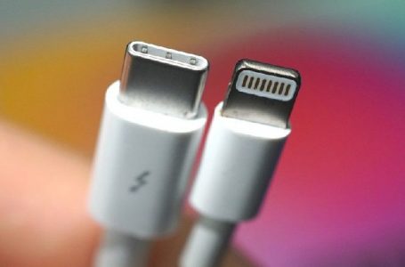 iPhone i vetëm në botë i modifikuar me hyrje për karikues Samsung shitet për 86,000 dollarë