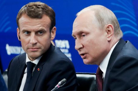 Franca paralajmëron Rusinë: NATO-ja e gatshme ta mbrojë sovranitetin e Ukrainës
