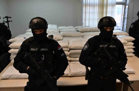 Në Serbi konfiskohet mbi gjysmë toni marihuanë, policia thotë se hyri nga Kosova