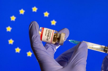 ​ECDC: Mbi 70 përqind e evropianëve plotësisht të vaksinuar