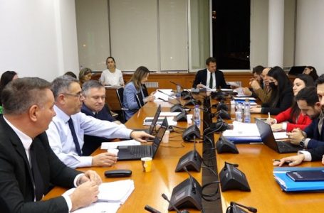​Komisioni shqyrton buxhetin në lexim të dytë, Muratit i kërkohet rritja e buxhetit për RTK-në
