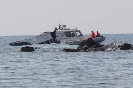 Edhe një anije fundoset në Egje, vdesin 16 persona