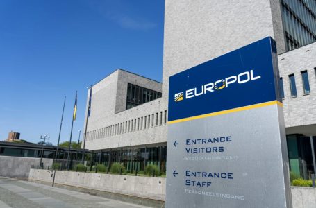 Lista e personave më të kërkuar në Evropë, në mesin e tyre edhe një shqiptar