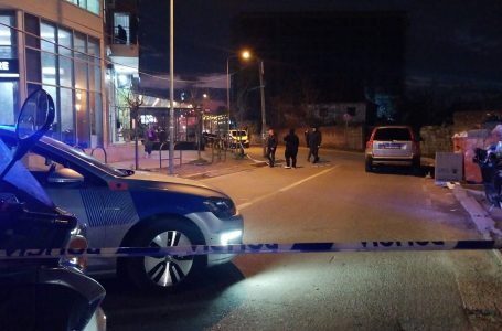 Breshëri plumbash drejt një lokali në Tiranë, një viktimë dhe katër të plagosur