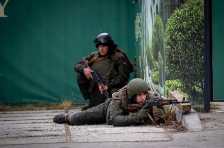 Franca do të dërgojë karburant dhe pajisje mbrojtëse në Ukrainë