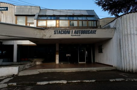 Vetëm një kompani ka ndryshuar çmimin e biletës në relacioniun Gjakovë – Prishtinë dhe anasjelltas
