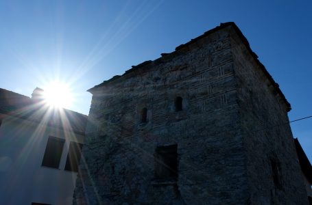 Njëra ndër kullat më të vjetra në Kosovë, në gjendje jo të mirë