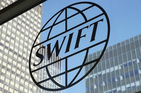 ​Bankat ruse përjashtohen nga SWIFT