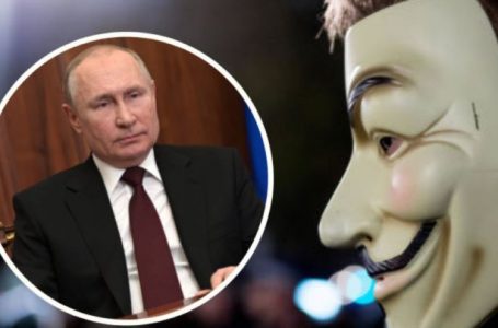 Hakerët e “Anonymous” sulmojnë faqet e qeverisë ruse