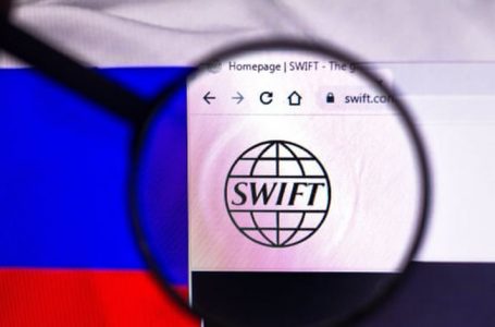 Çfarë është Swift dhe a mund ta ndalojë Rusinë?