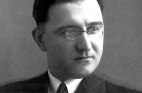 Kur Ernest Koliqi i thurte vargje gjuhës shqipe