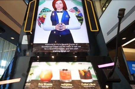 Baristja-robot që flet 40 gjuhë të huaja