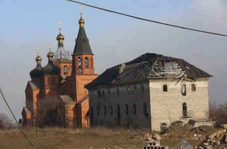 Të rrënuara nga luftimet dhe bombardimet ruse, foto nga objektet fetare në Ukrainë