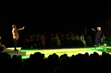 MKRS ndan çmimet vjetore për teatër, ‘+18’ merr çmimin ‘Shfaqja më e mirë’