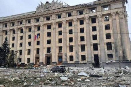 Lufta e Rusisë i ka kushtuar Ukrainës më shumë se 560 miliardë dollarë deri më tani