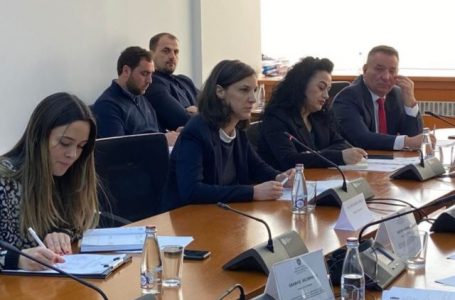 Rizvanolli thotë se me 42 milionë euro u mendua të dilet nga kriza energjetike
