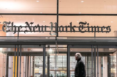 New York Times tërheq korrespondentët nga Rusia