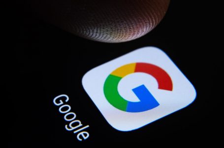 Google pezullon të gjitha reklamat në Rusi