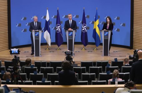 NATO dhe SHBA të bindura se Turqia nuk do të pengojë anëtarësimin e Finlandës dhe Suedisë