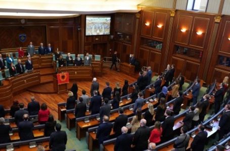 ​Krerët e institucioneve: Sakrifica e Jasharajve ka vënë themelet e shtetësisë të Kosovës