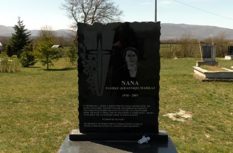 Mbetet i paharruar vetflijimi i nënës Pashke që i vuri flakën vetes pasi serbët ja vranë djemtë